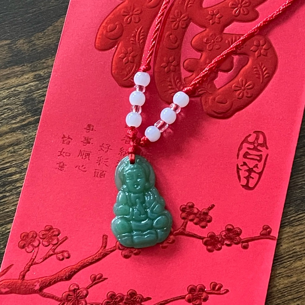 Carved jade GOOD LUCK lotus or Quan Yen necklaces - Picture 2 of 6